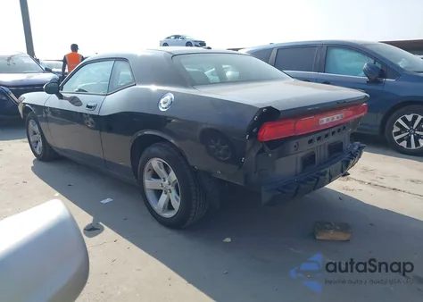 2010 Dodge Challenger Se z USA, uszkodzony, nr VIN 2B3CJ4DV7AH144893